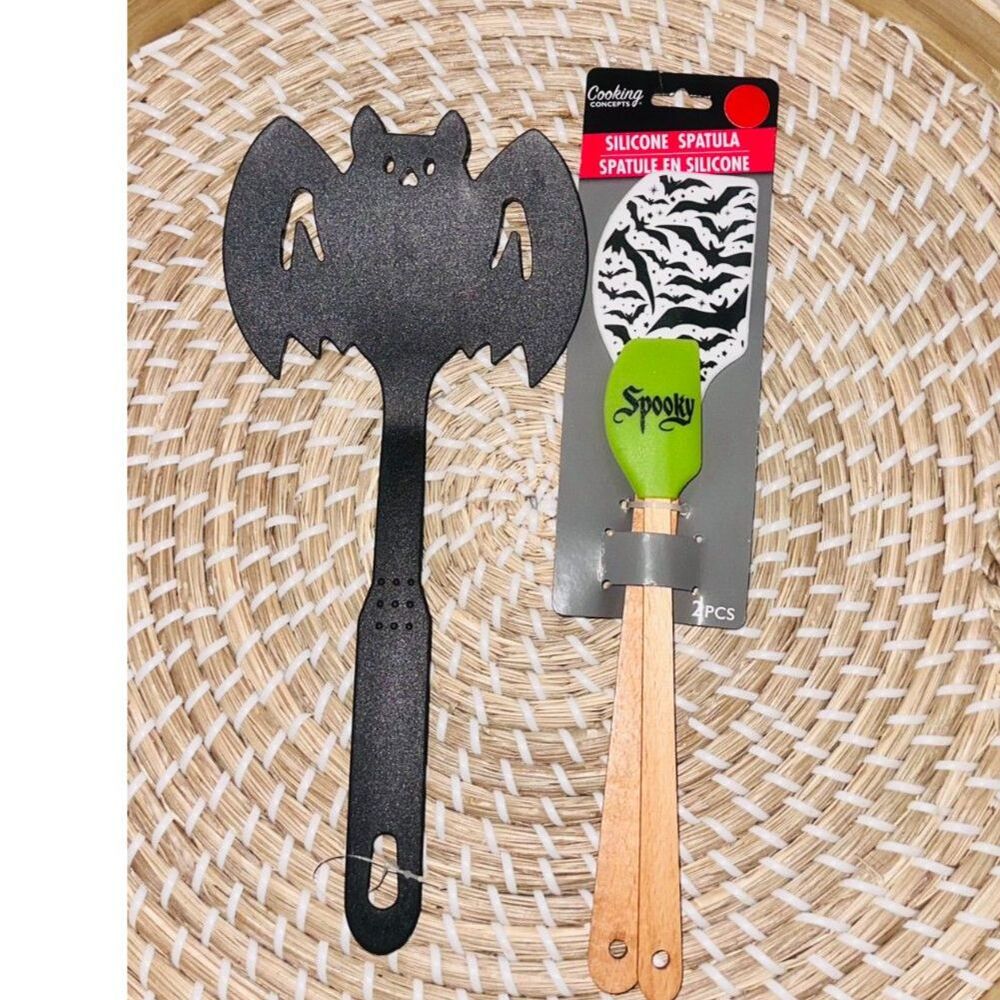 Halloween Kitchen Utensils Bat Spatula Spooky Silicone Scrappers